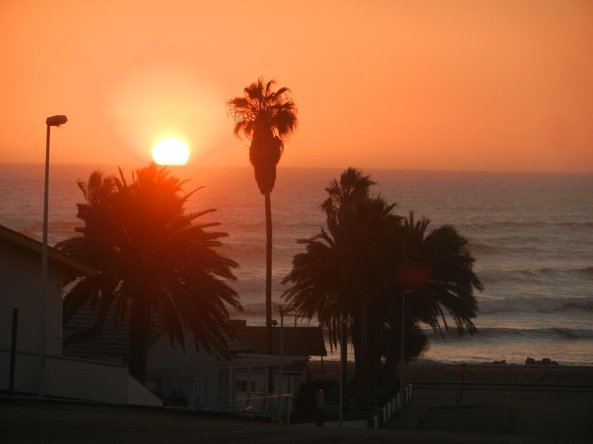 Sea View Bliss Guesthouse With Self Catering Swakopmund Extérieur photo