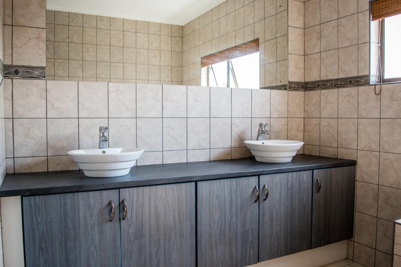 Sea View Bliss Guesthouse With Self Catering Swakopmund Extérieur photo